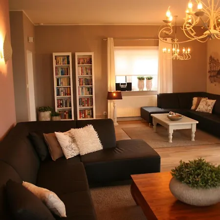 Ostfriesland Ferien - 24 Personen - Sauna, Whirlpool , Kino, Und Bar Semesterbostad *