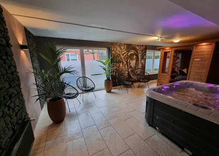 Ostfriesland Ferien - 24 Personen - Sauna, Whirlpool , Kino, Und Bar 度假居 *